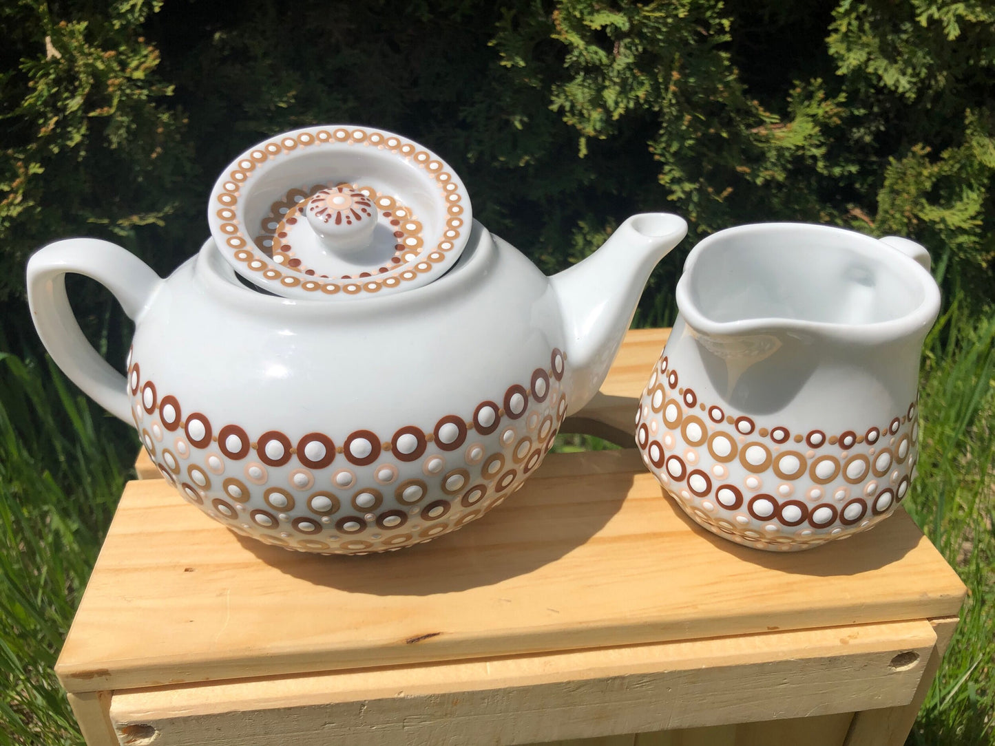 Teapot & Creamer Set